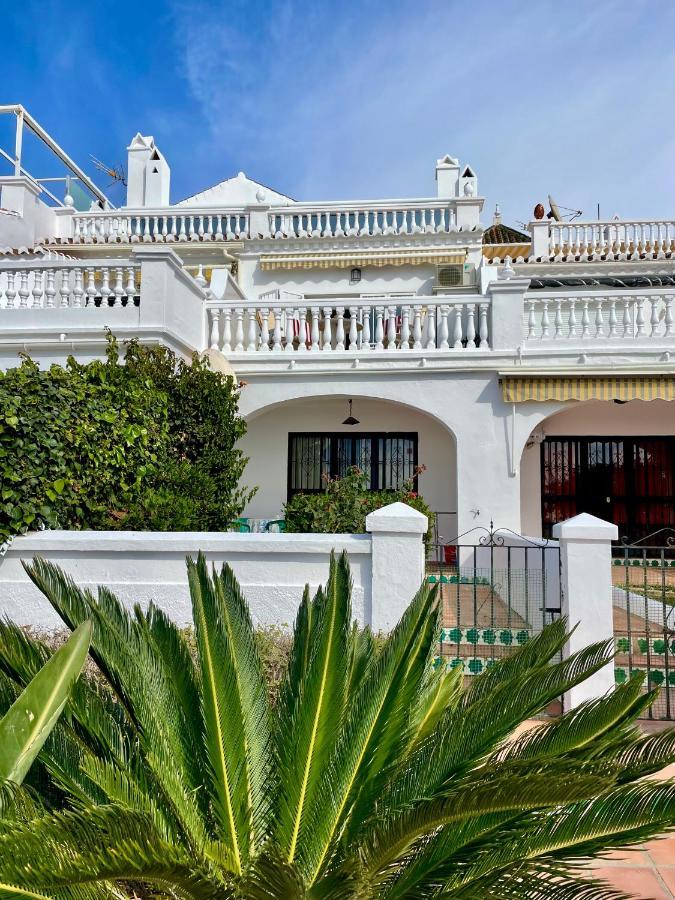 Apartamento Frontal Al Mar - Torrox Costa Zewnętrze zdjęcie