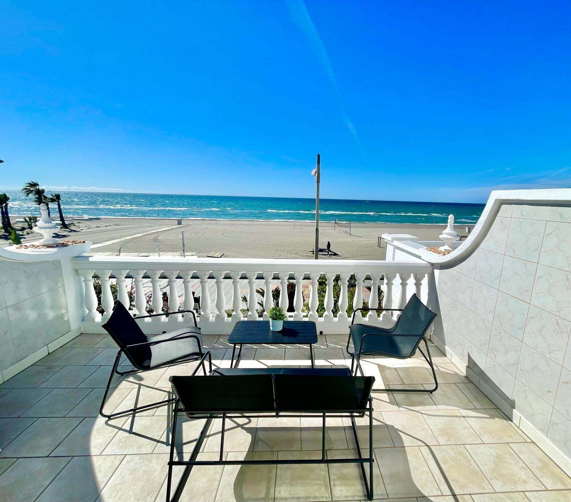 Apartamento Frontal Al Mar - Torrox Costa Zewnętrze zdjęcie