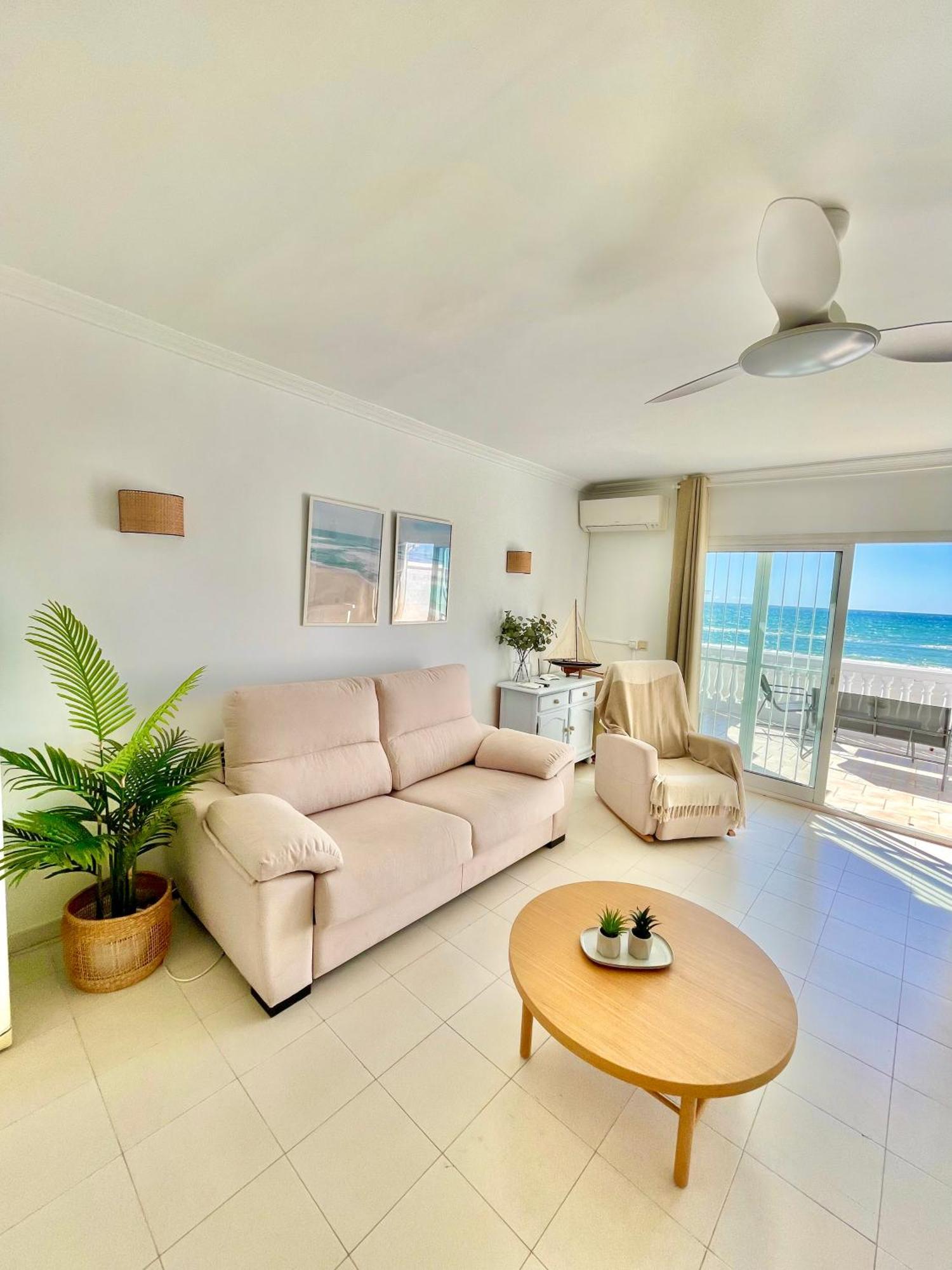 Apartamento Frontal Al Mar - Torrox Costa Zewnętrze zdjęcie